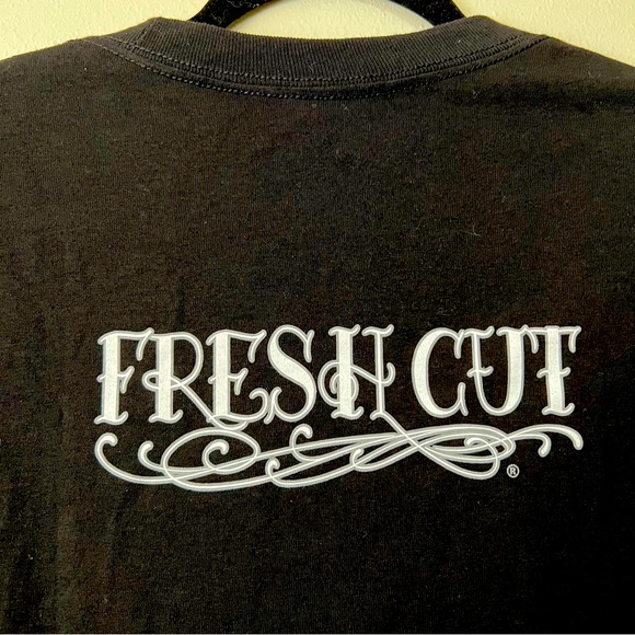 Men’s Fresh Cut Tee Shirt - Picture 3 of 3